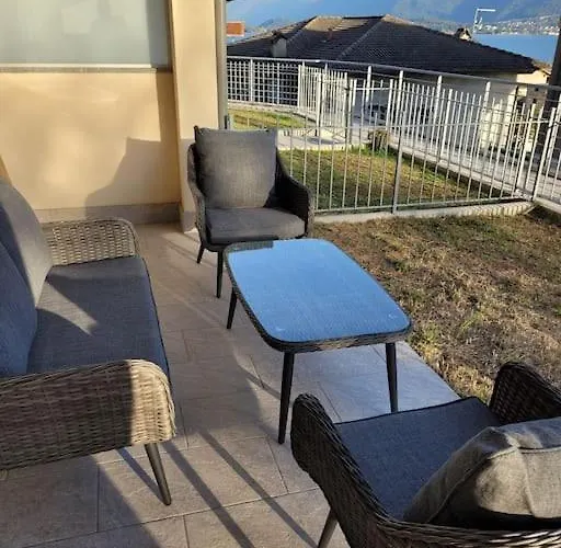 アパート Lago-apartment Midy, Sfeervol, Zwembad, Airco *