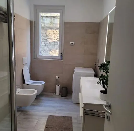 Lago-apartment Midy, Sfeervol, Zwembad, Airco *