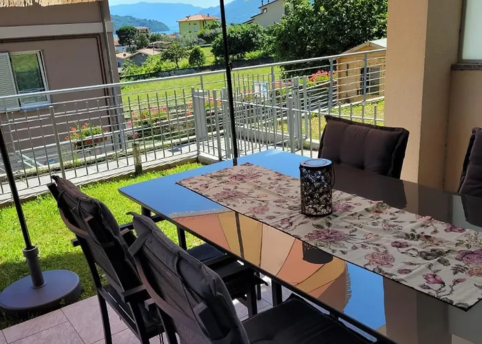 Appartement Lago-apartment Midy, Sfeervol, Zwembad, Airco Domaso