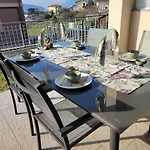 Apartament Lago-apartment Midy, Sfeervol, Zwembad, Airco *