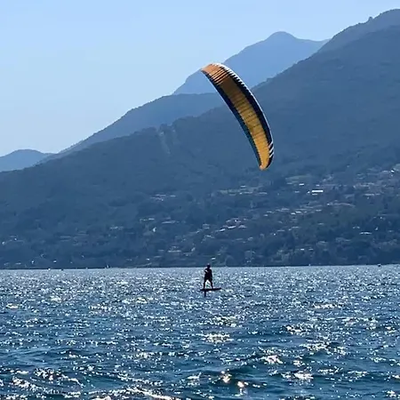 Lago-apartment Midy, Sfeervol, Zwembad, Airco 아파트