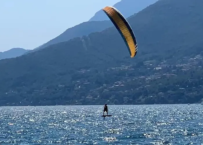 Lago-apartment Midy, Sfeervol, Zwembad, Airco 아파트