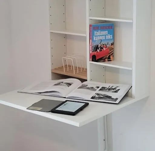 Lago-apartment Midy, Sfeervol, Zwembad, Airco 아파트 도마소