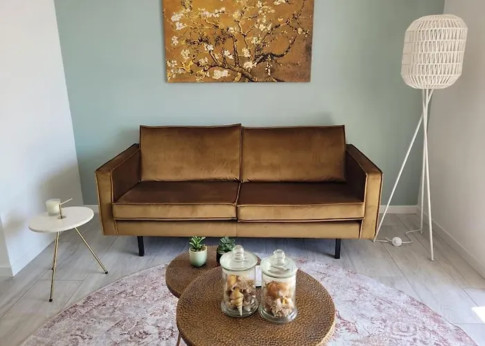 Lago-apartment Midy, Sfeervol, Zwembad, Airco